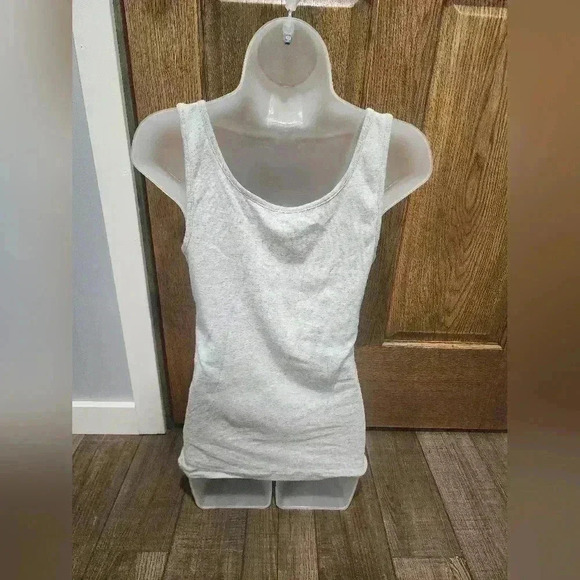 Old Navy Tank Top, Women's Size Large, Light Gray, Silver Sequin, Sleeveless - Picture 3 of 6
